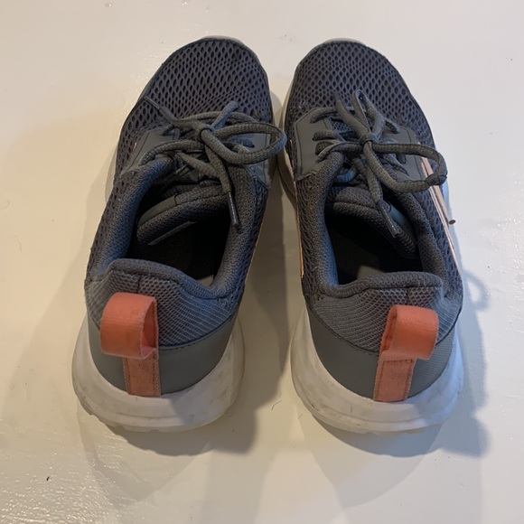 Adidas Gray & Pink Running Shoes size 5 - Picture 5 of 6